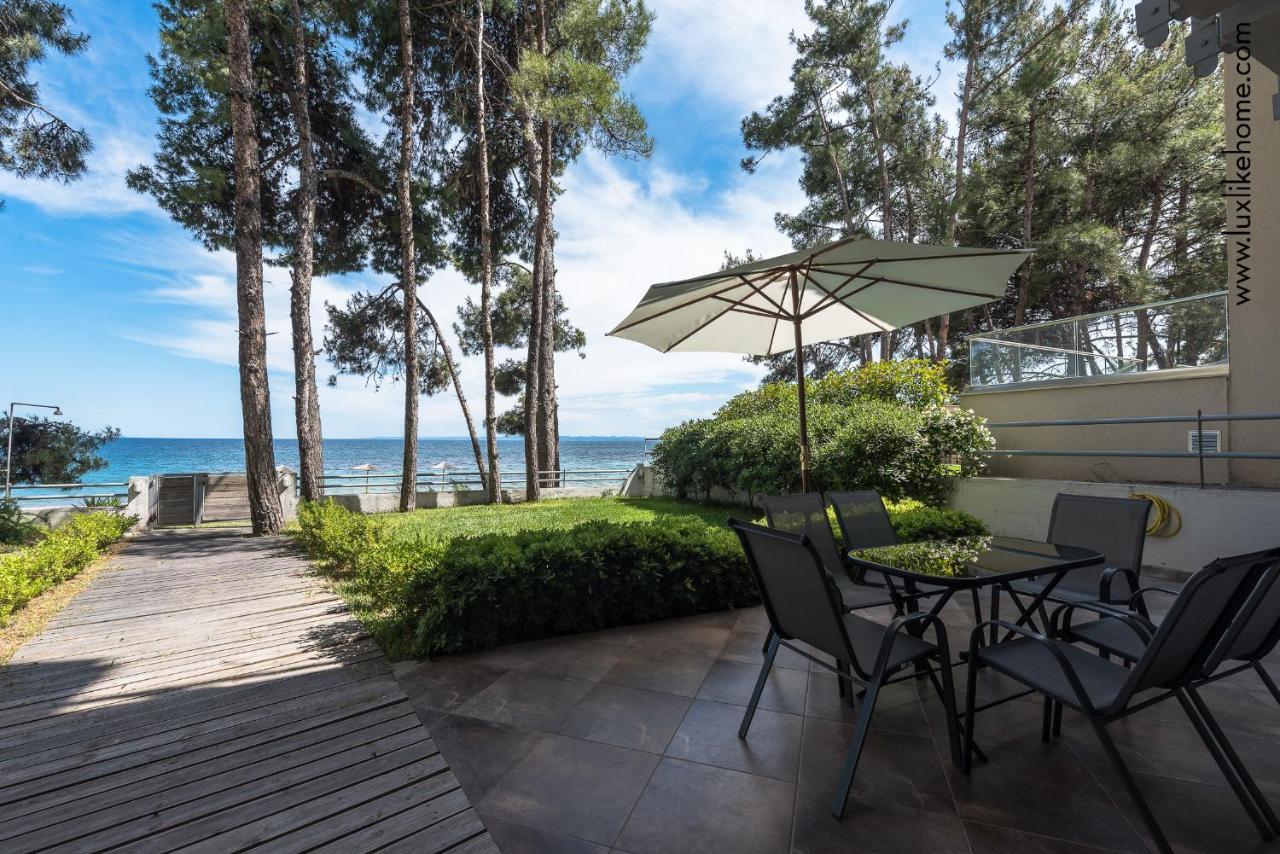 #Luxlikehome - Mediterranee Beachfront Summer House Kalyves Polygyrou Экстерьер фото